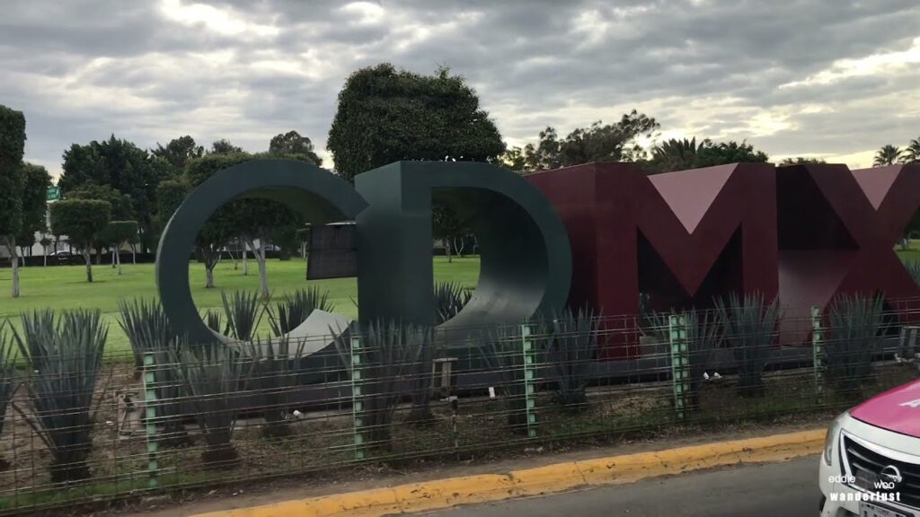 how to get from mexico city airport to Gran Hotel Centro